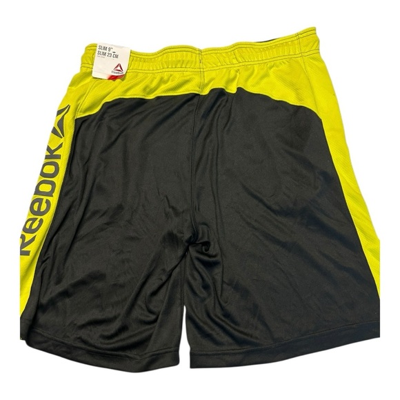 Reebok Men's Training Shorts Active Knit Pockets Slim 9” Inseam Size L Black New - Picture 2 of 7